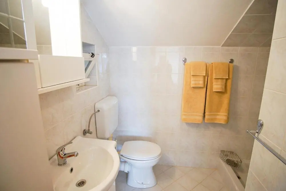 3 Bedroom Beach House with private sea access