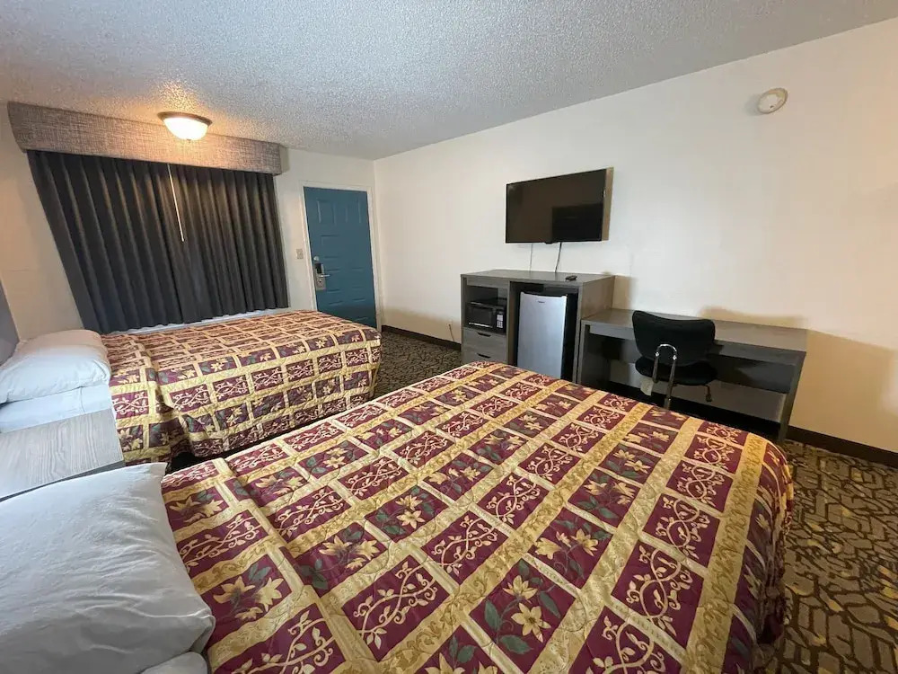 Countryside Inn