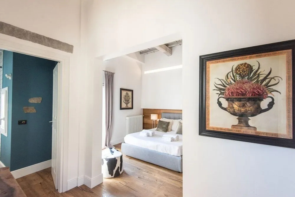 Ghiberti Apartment by Firenze Prestige
