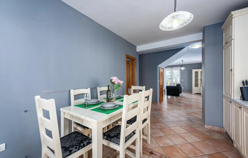 Nice Home in Lovrecica With Wifi and 3 Bedrooms