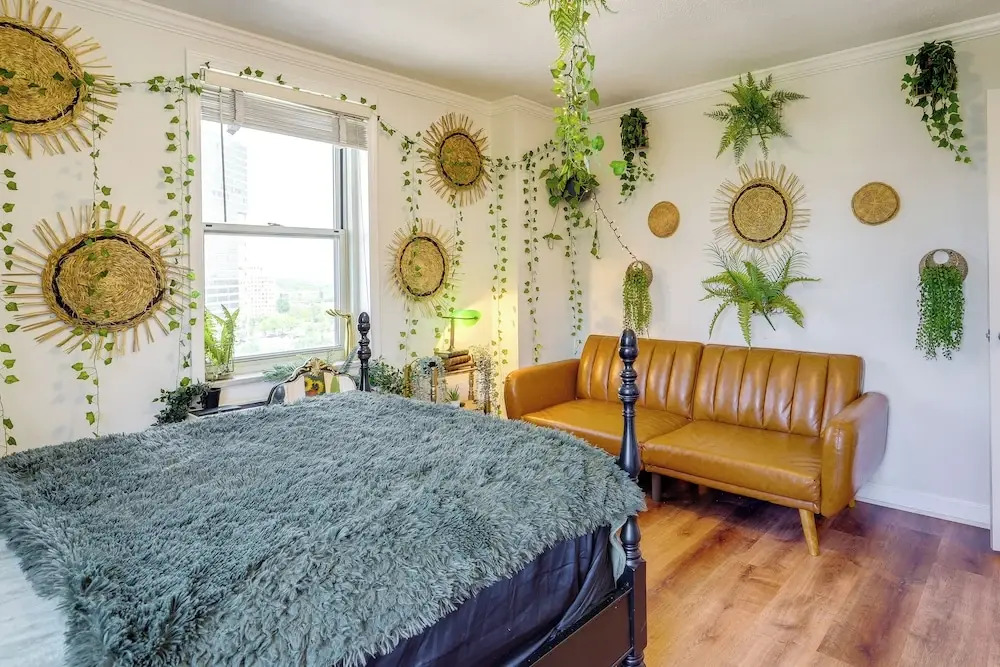 Colorful Atlanta Vacation Rental - Walk to Dtwn!