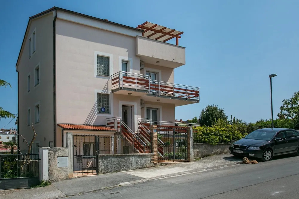 Apartments Gracijela