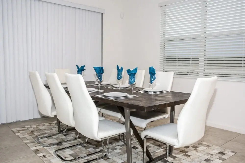 6BR Villa - 327 Marcello Blvd