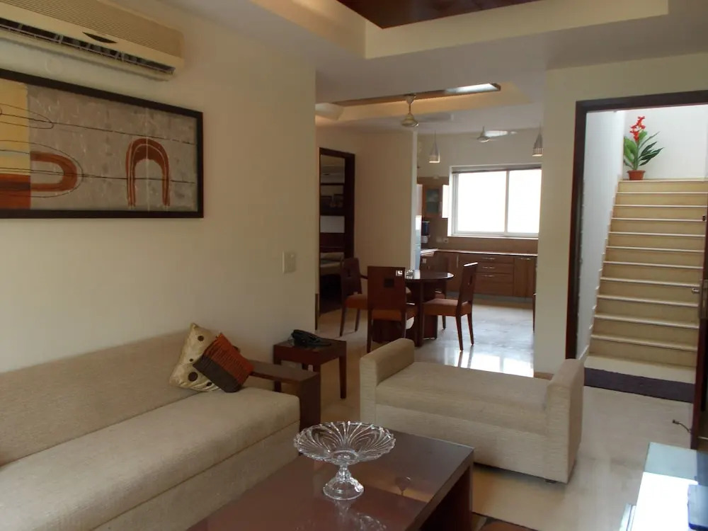 OYO Premium Noida Amity