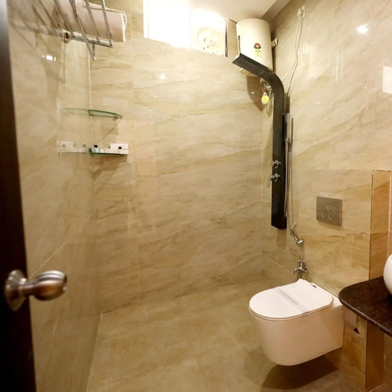 Hotel Yuvraj Grand