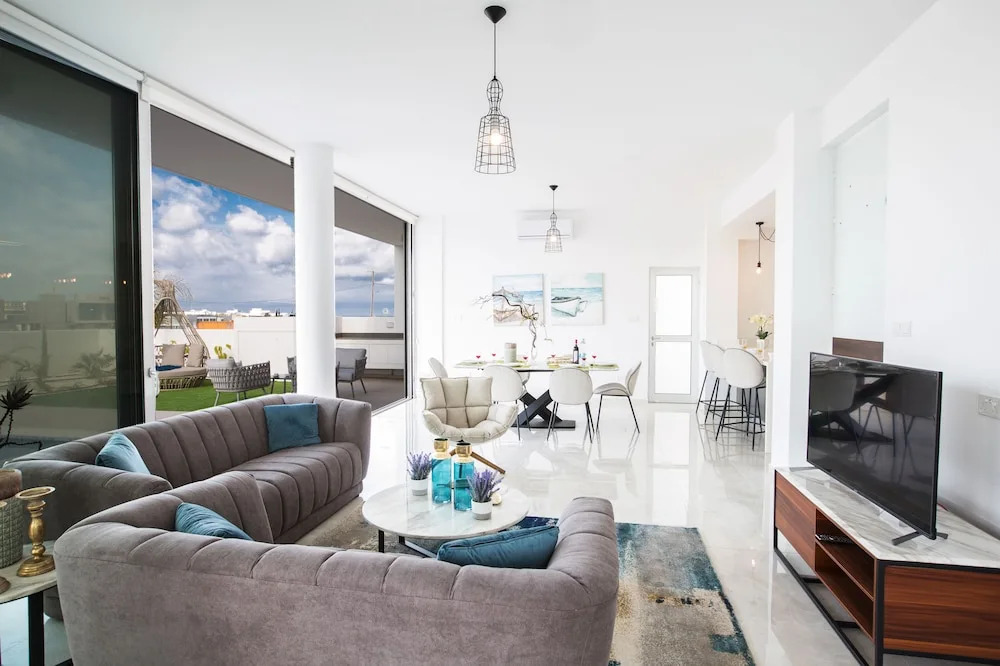 Villa Prol26, Stunning 3bdr Protaras Villa With Pool, Close to Fig Tree Bay