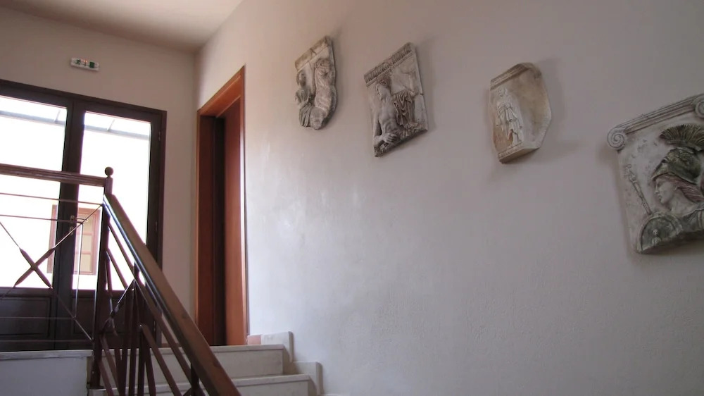 Enalion Hotel