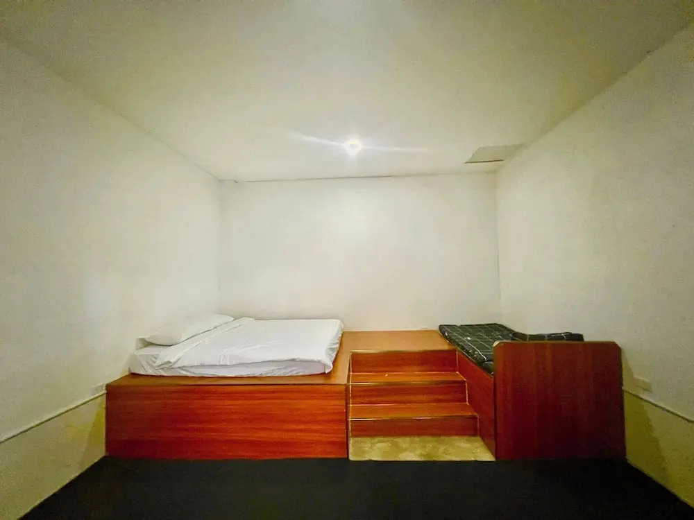Apatuxay Vientiane Hostel