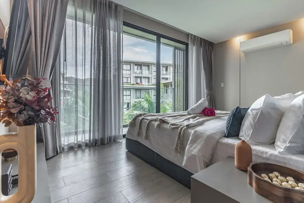 Diamond CONDO by VС