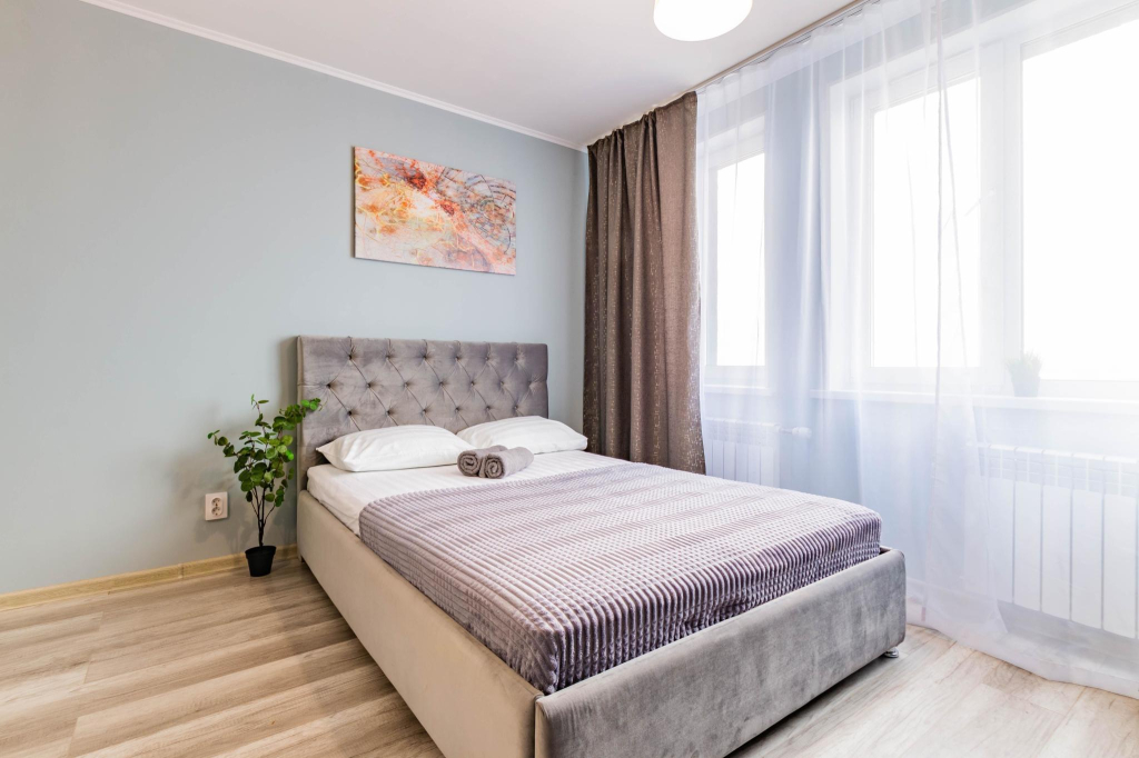 DreamHouse на Готвальда 24