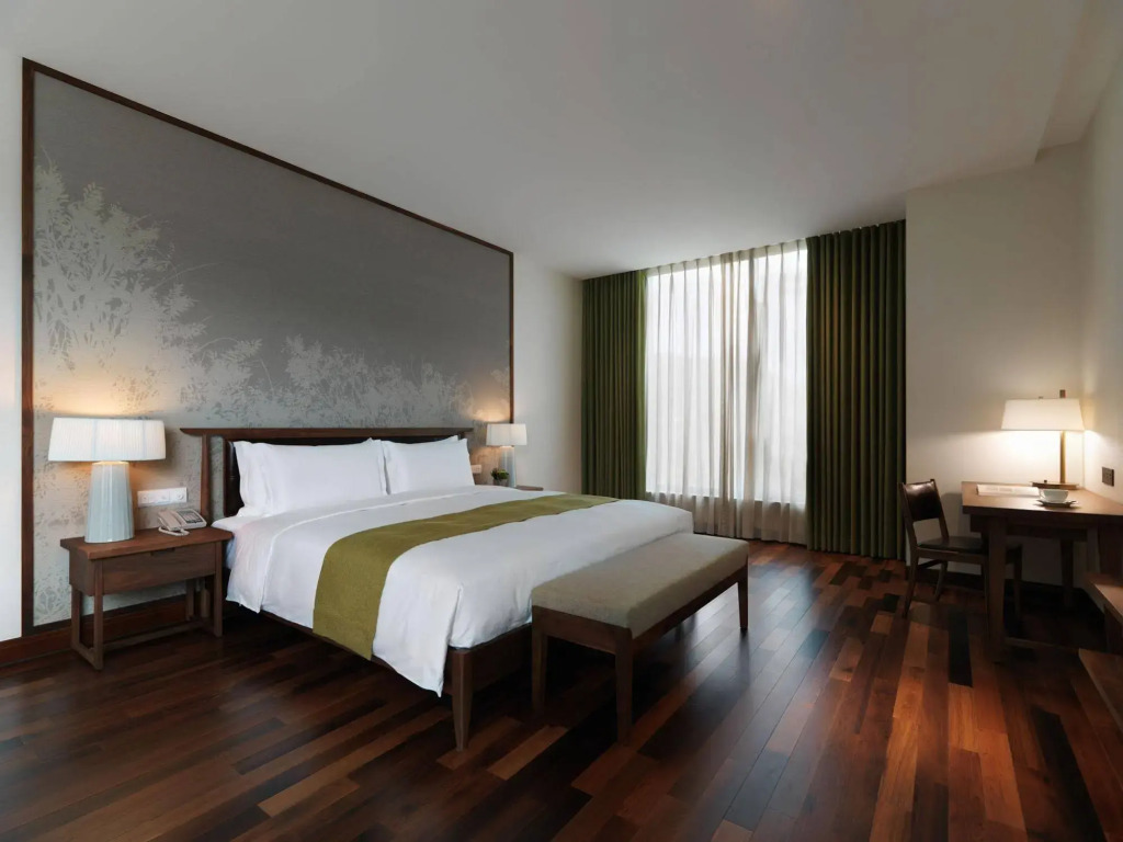 Yusense Hotel