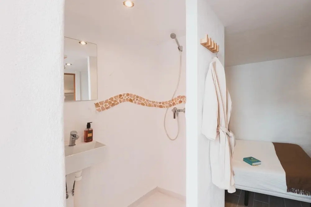Encanto Guesthouse