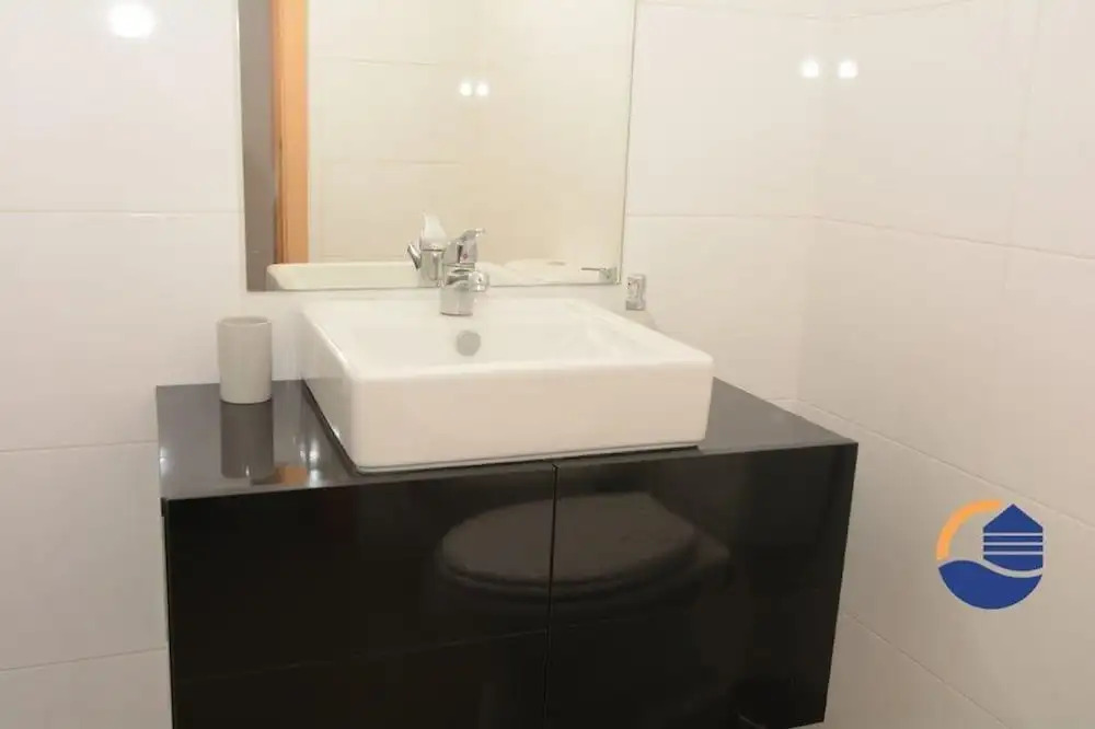 16 in Portim o With 2 Bedrooms and 2 Bathrooms