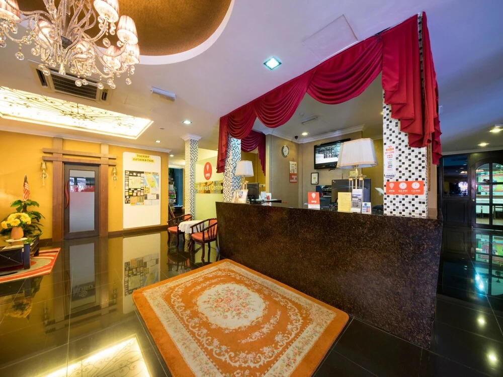 OYO 126 Rae Hotel