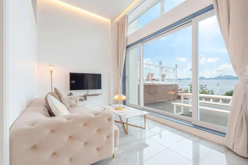yeosu mereu spa pension