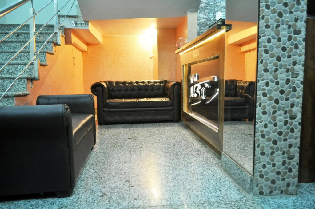 FabHotel Sehej continental