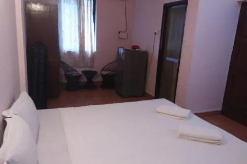 Comfortable Stay Near Candolim Beach/70453