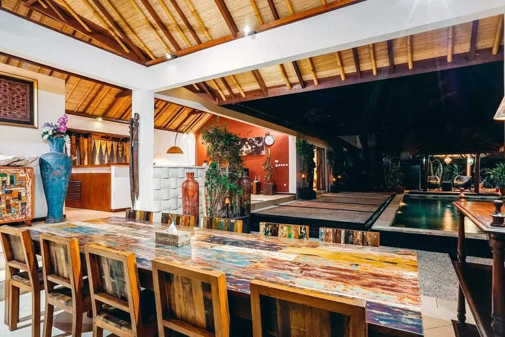 Villa Ava