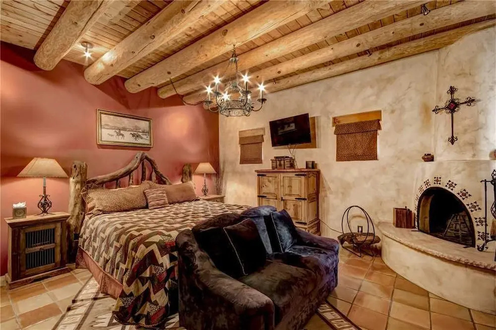 Cowboy Villa