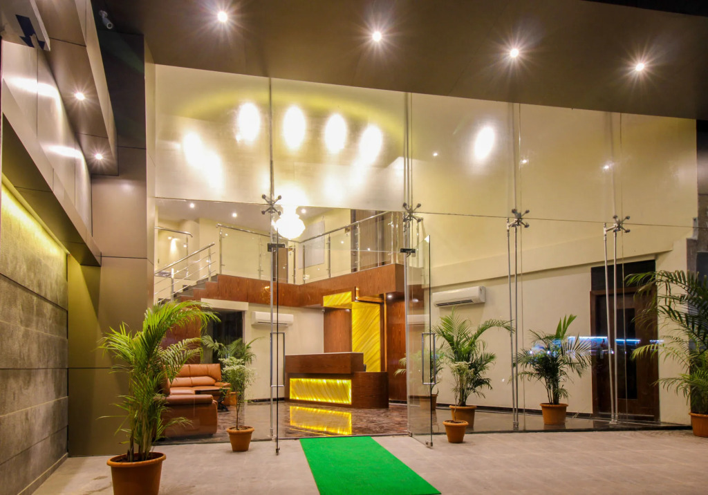 FabHotel Atlas Plaza Andheri East
