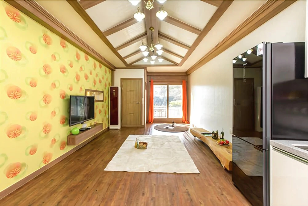 Gyeongju the One Pension - Red
