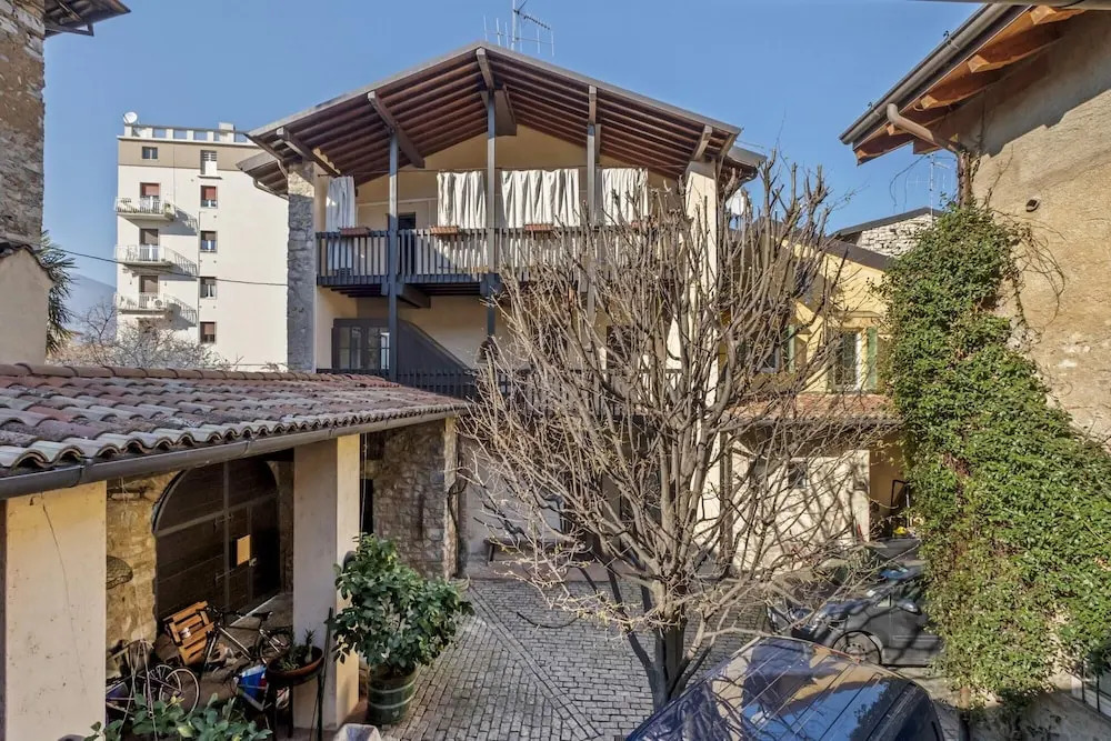 I Balconi in Iseo With 2 Bedrooms and 1 Bathrooms