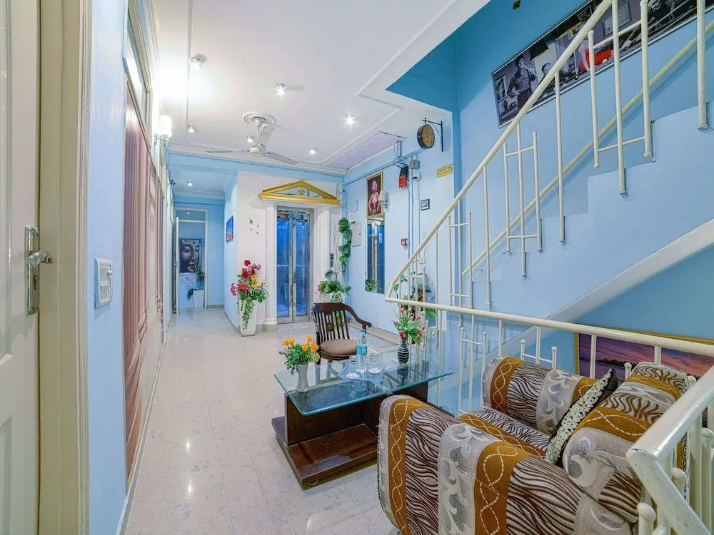 OYO 11247 Hotel Flic Flac