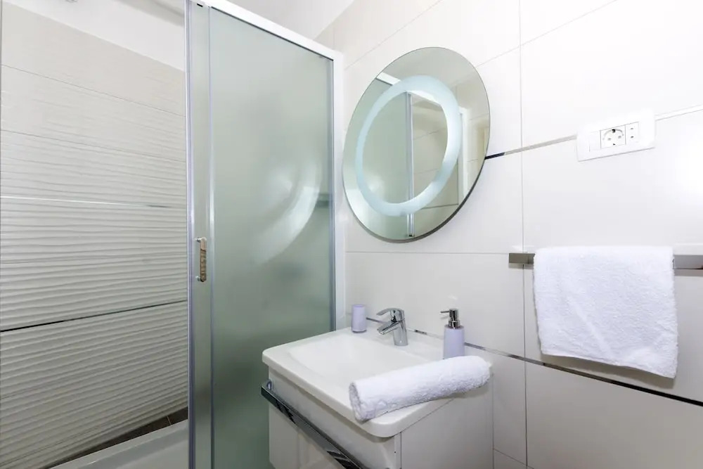 Peruzovic Rooms 3