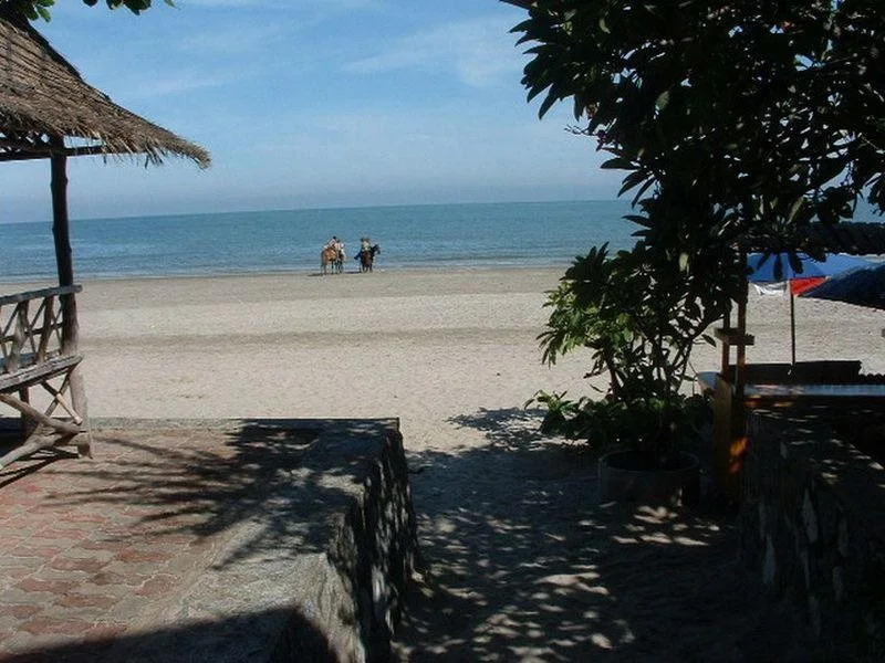 SM Beach Side Place