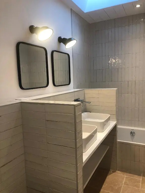 Belle villa rétaise 4 étoiles avec piscine chauffée
