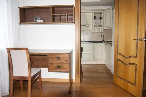 Apartment on Vandy Vasylevskoi Street 3