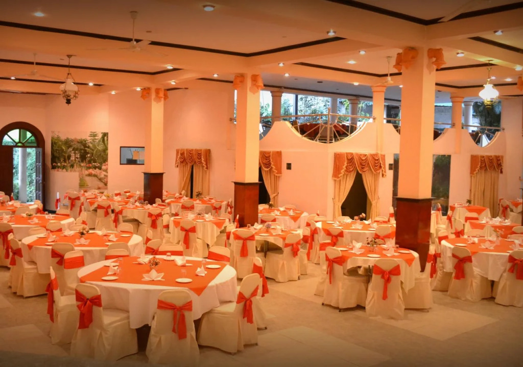 Hotel Sunrich Kandy