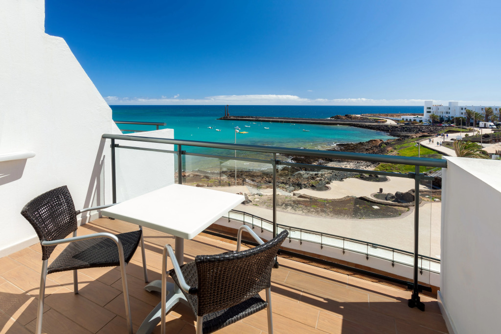 Отель THB Lanzarote Beach