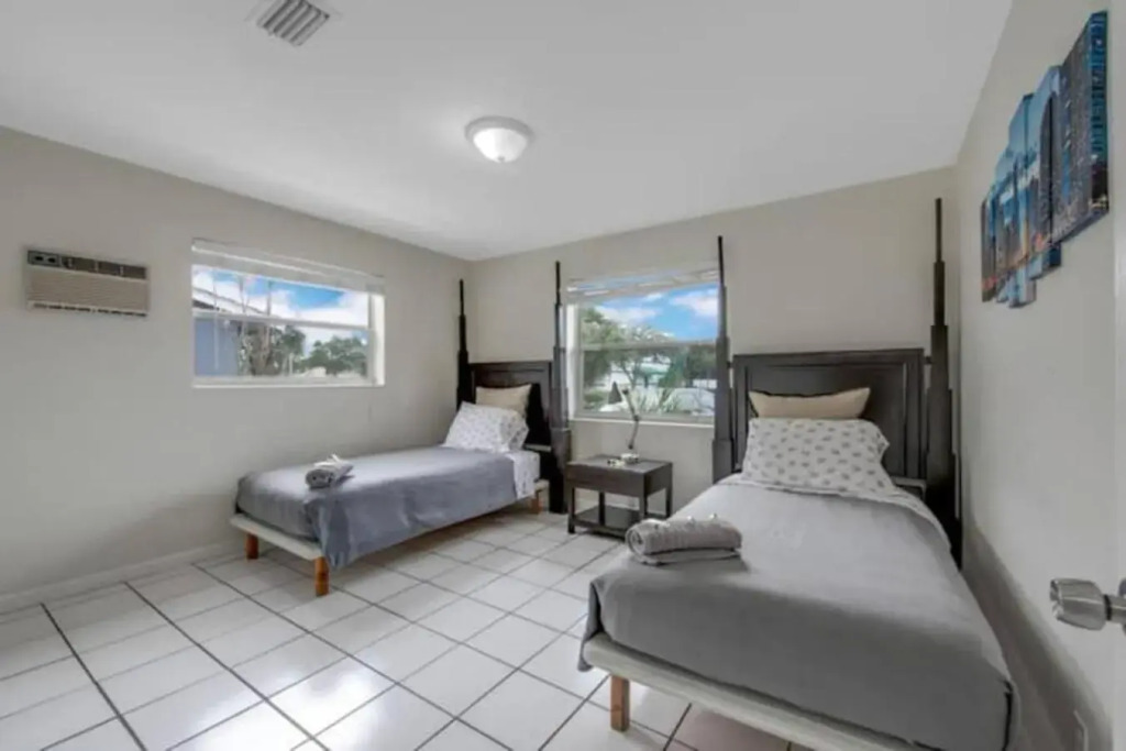 5140 Duplex by Dream Vacation