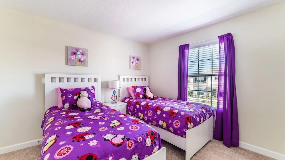 Luxury 5 Bedroom House on Storey Lake Resort, Orlando House 1249