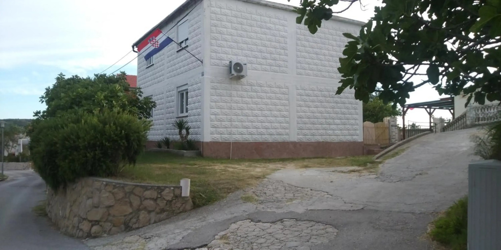 APARTMAN PAVE & ILIJA jr