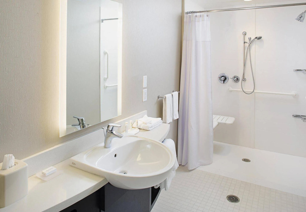 SpringHill Suites by Marriott Carle Place Garden City
