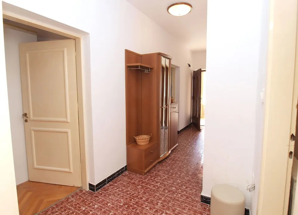 Apartment 1341