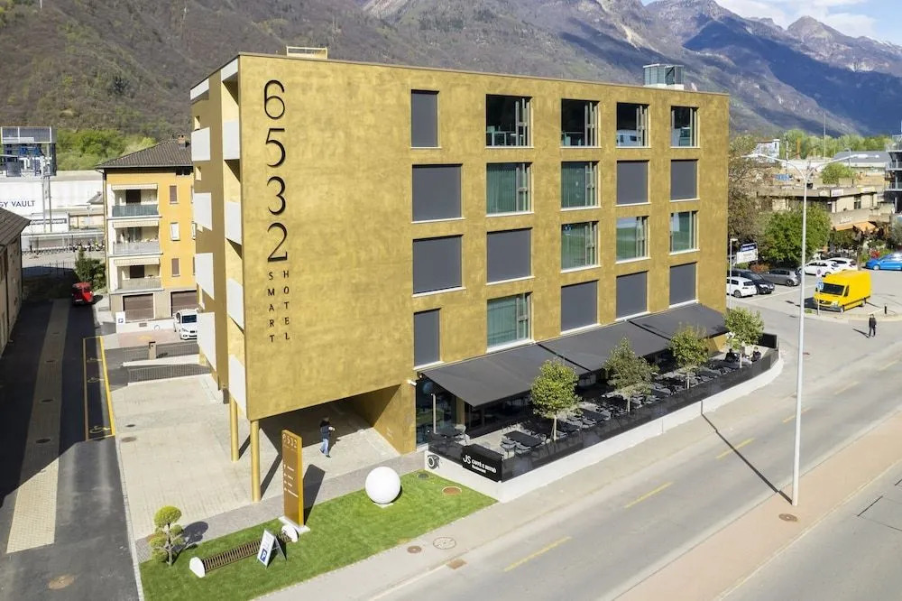 6532 Smart Hotel - Self check-in