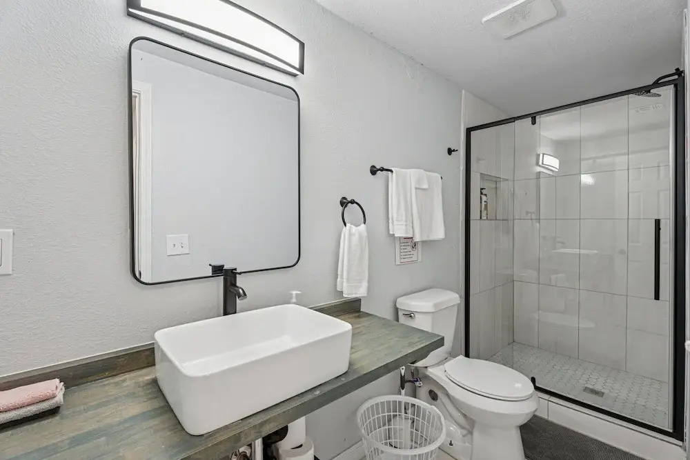 OKC 6BR Pet-friendly Near Penn Square 60