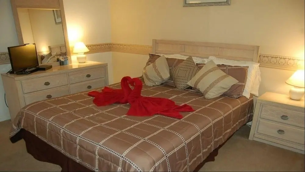 Ref 02 Fantastic 4 Bed Villa With own Pool Near Disney