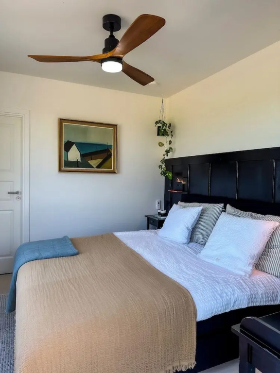 Seaside Retreat & Hotel
