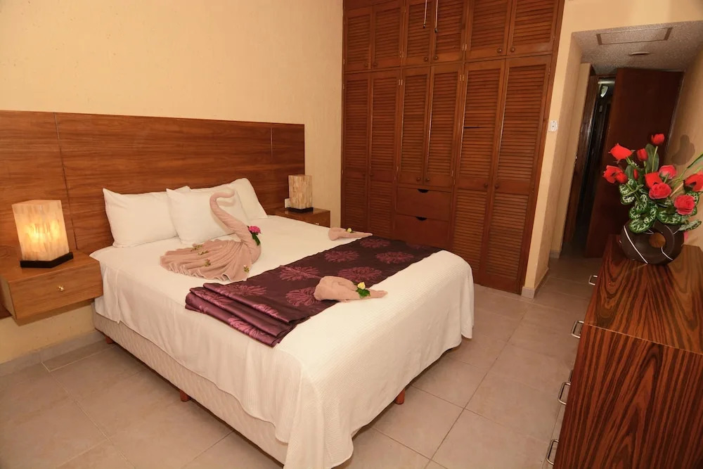 2 BR 2 BathR Rinconada Del Sol