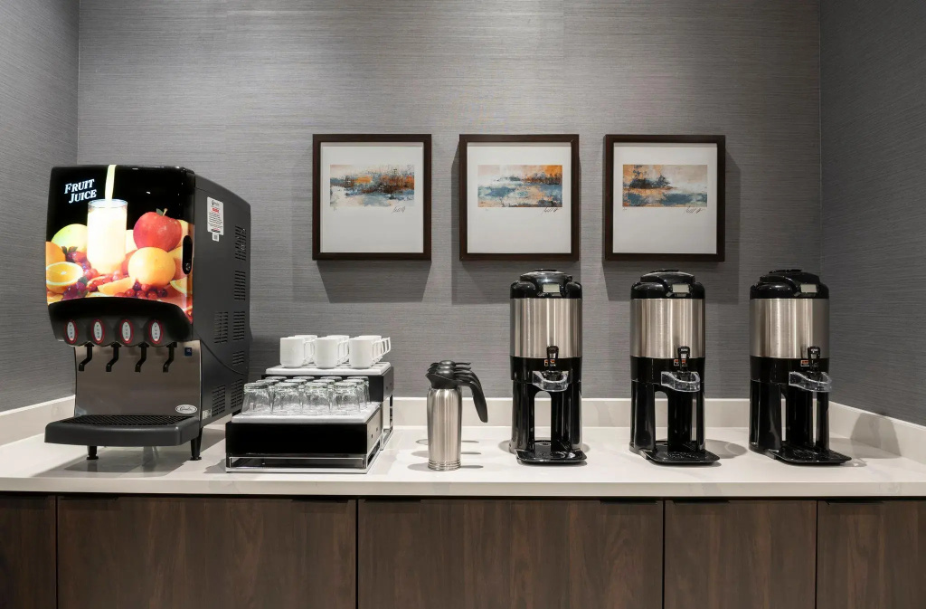 Holiday Inn Express - Boston Logan Airport - Revere by IHG