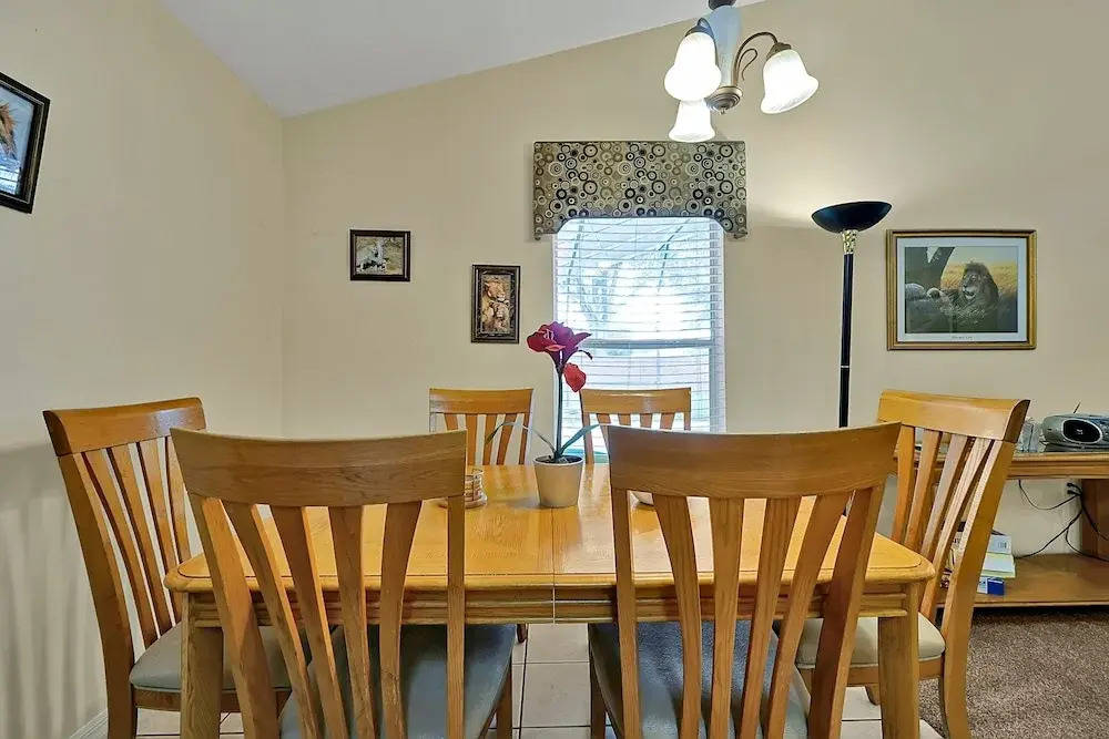 234 Kildrummy DR. Davenport, 4bed