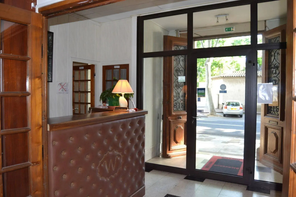 Wills Hotel