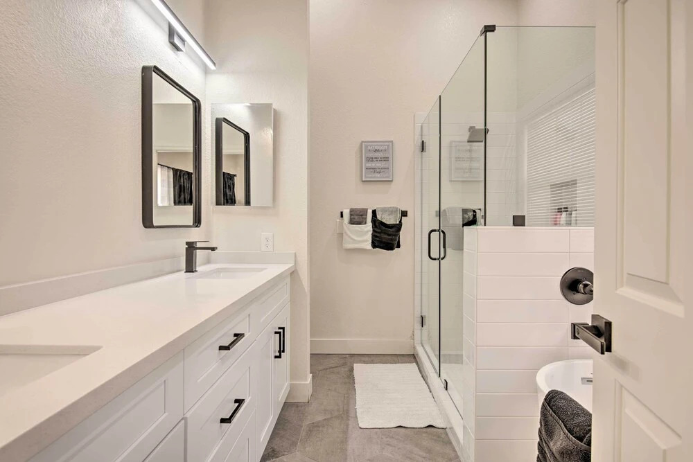Hot Tub! Family-friendly Home, 8 Mi to Westgate