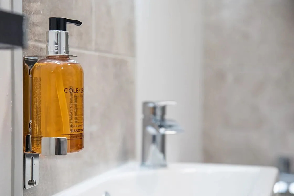 The Annexe @ Elmbank - Adults Only