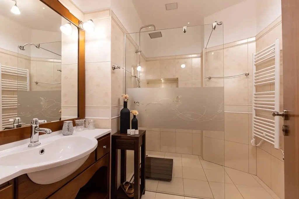 Unique Luxury Rooms