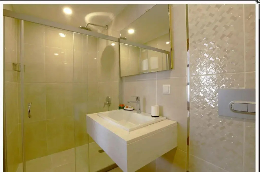 Himm Hotel